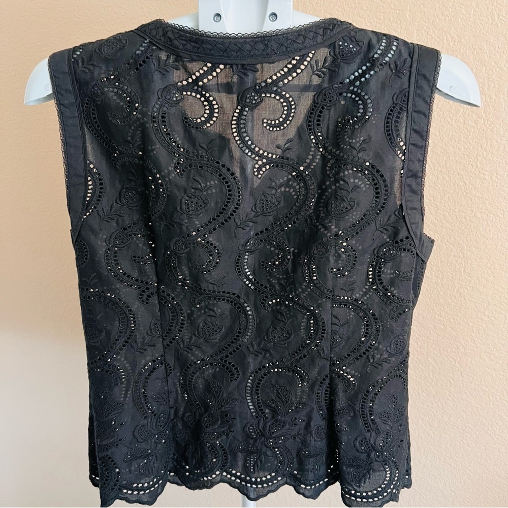 Lauren Ralph Lauren Black Cotton Eyelet Embroidered Sleeveless Top - Picture 2 of 6
